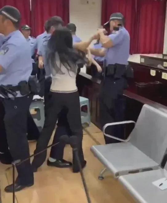 安徽女律师爆料案件视频,揭秘背后惊人真相 第2张 安徽女律师爆料案件视频,揭秘背后惊人真相 第2张