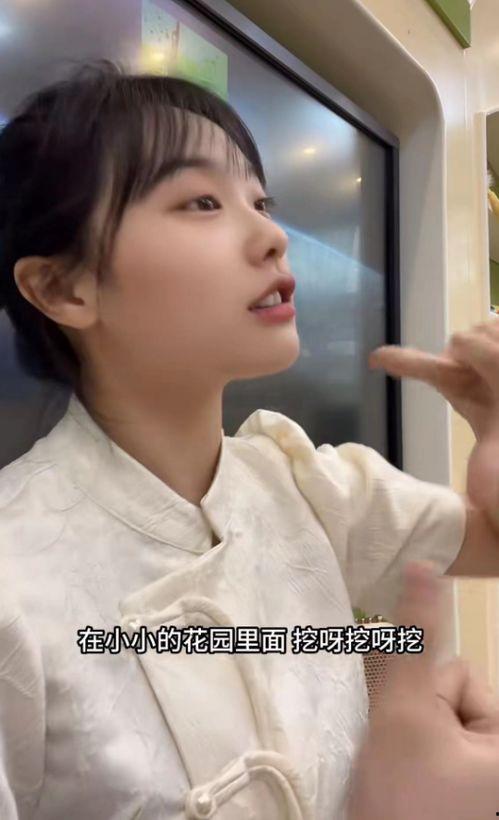 音乐老师黄老师爆料视频,音乐课堂背后的精彩瞬间