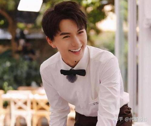 圈内爆料22岁男星,圈内爆料揭秘他的崛起之路 第3张 圈内爆料22岁男星,圈内爆料揭秘他的崛起之路 第3张