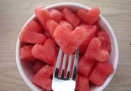 西瓜食堂爆料视频大全最新,揭秘校园美食背后的故事  第3张