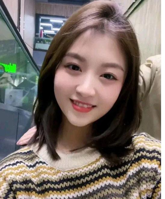 周密妹妹爆料周芯竹视频,周密妹妹爆料背后的真相  第3张