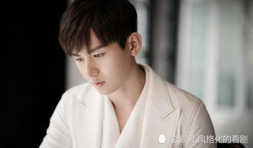 狗仔爆料杨紫成毅视频,甜蜜瞬间引网友热议  第2张