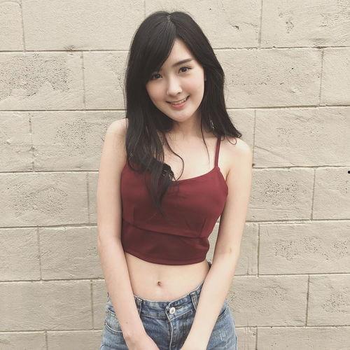 泰国网红娜美吃瓜,趣味横生瞬间引网友热议 第3张 泰国网红娜美吃瓜,趣味横生瞬间引网友热议 第3张